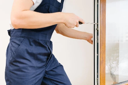Commercial Glass Door Repair in Golden Glades, FL