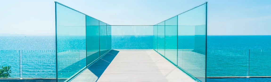 Customized Glass Pool Fence Repair Services in Golden Glades, FL